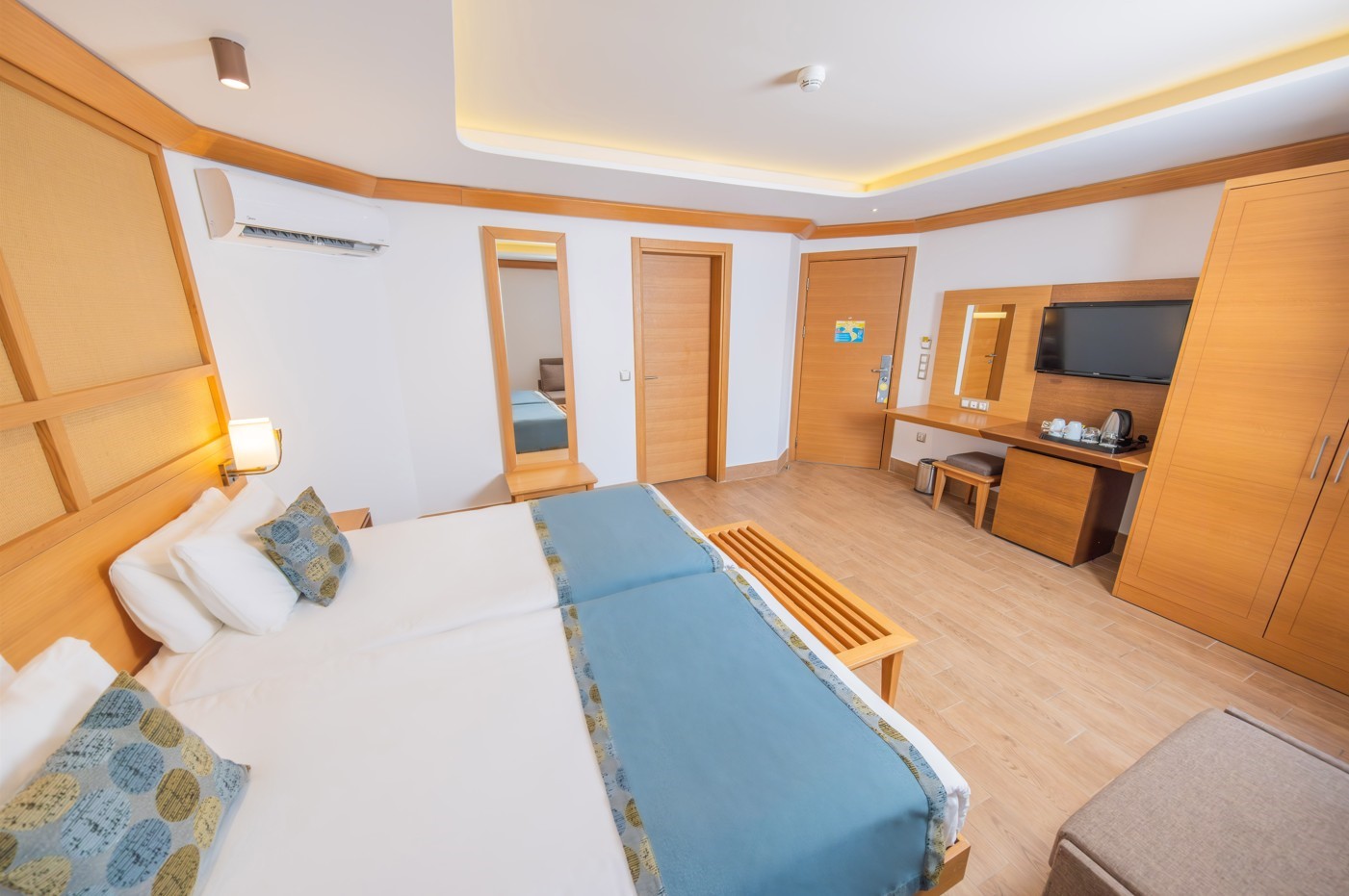 Connect Bungalow